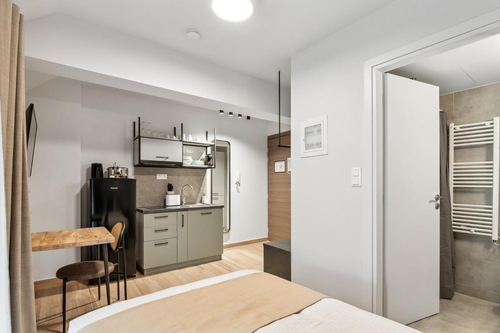 Limehome Athens Solonos City Center Exterior photo