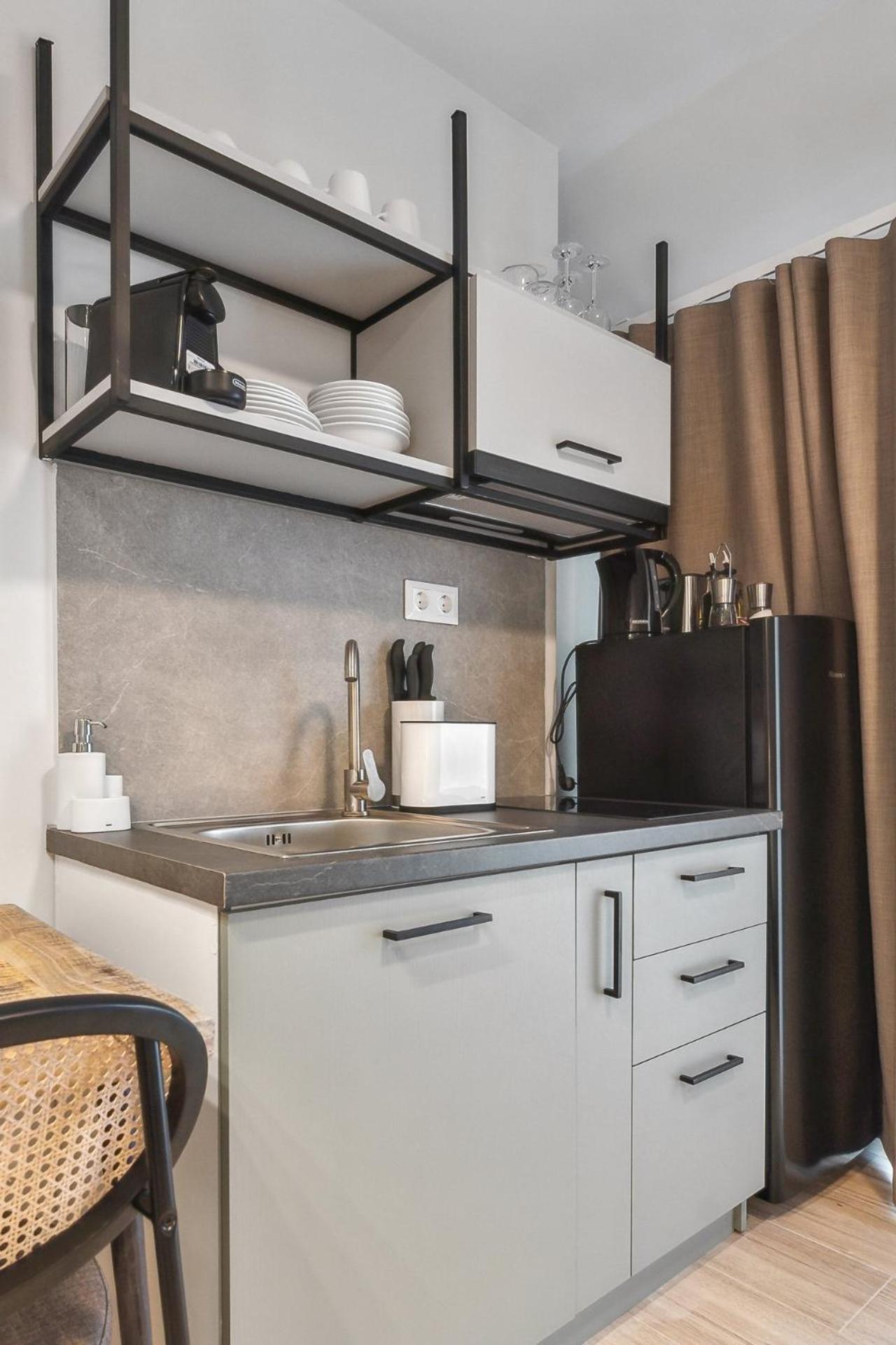 Limehome Athens Solonos City Center Exterior photo