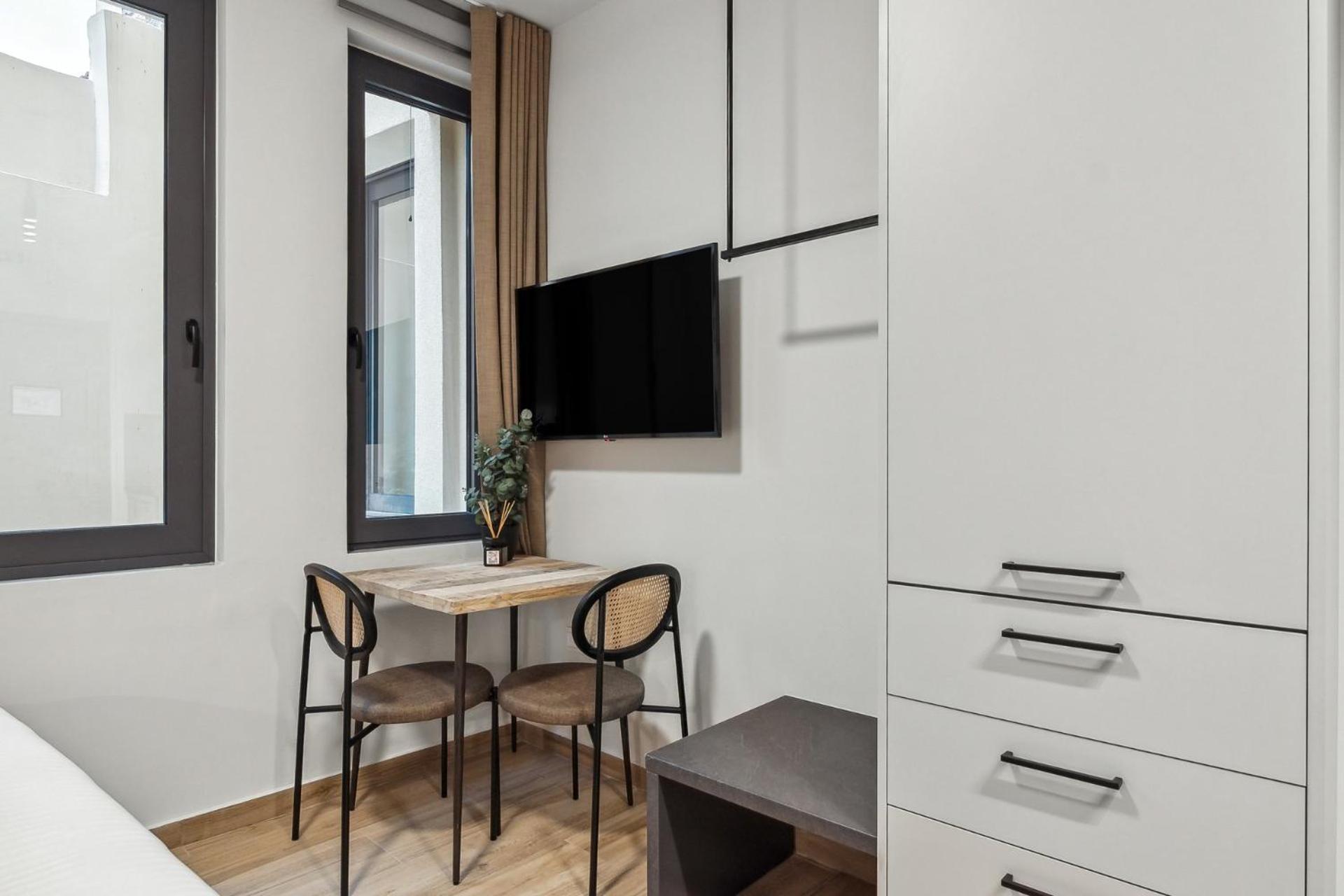 Limehome Athens Solonos City Center Room photo